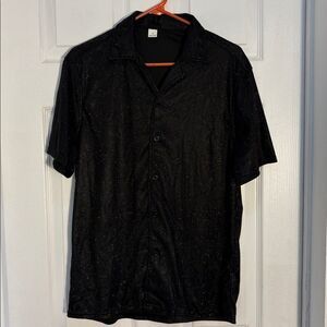 Men’s sparkle black button down short sleeve shirt small NWOT